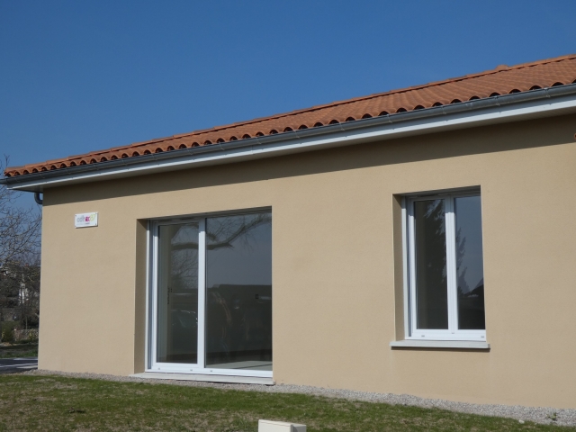 Inauguration de 4 logements adaptés aux personnes à mobilité réduite à Bussière-Galant